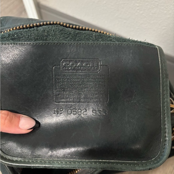 Coach Dark Green Leather duffle sac - Picture 3 of 15